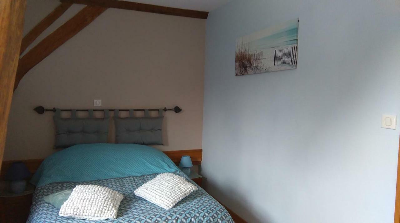 Le Moulin Aux Moines Bed & Breakfast Croissy-sur-Celle Bagian luar foto