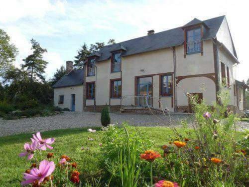 Le Moulin Aux Moines Bed & Breakfast Croissy-sur-Celle Bagian luar foto