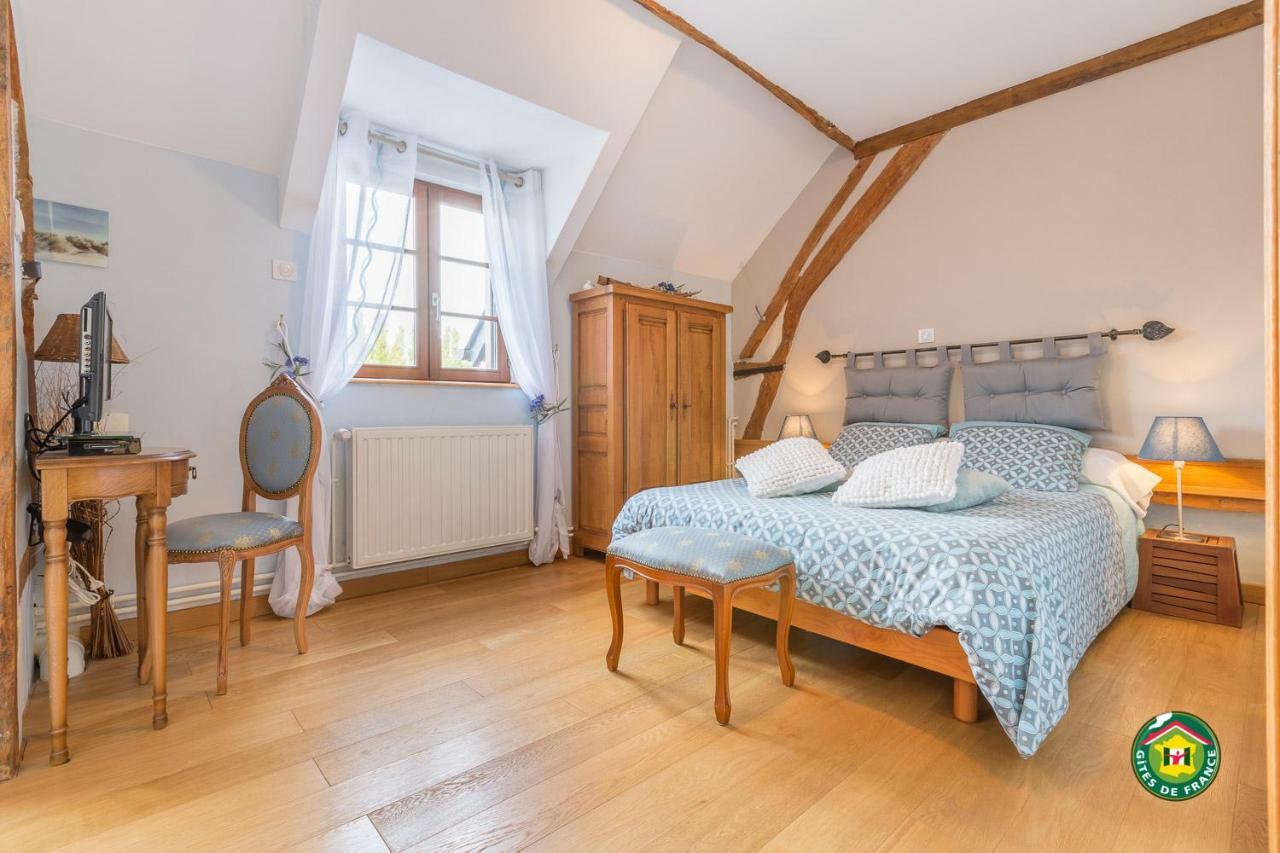 Le Moulin Aux Moines Bed & Breakfast Croissy-sur-Celle Bagian luar foto